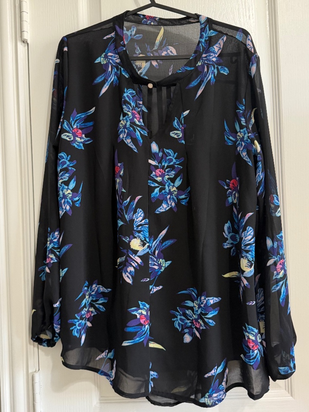 Black Floral Chiffon Long Sleeve Blouse